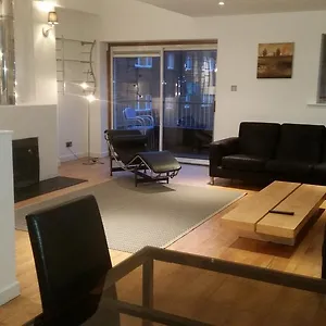 Apartment Metrostays - Stephen's Green 7-3, Dublin